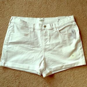 Old navy white Mid rise jean shorts